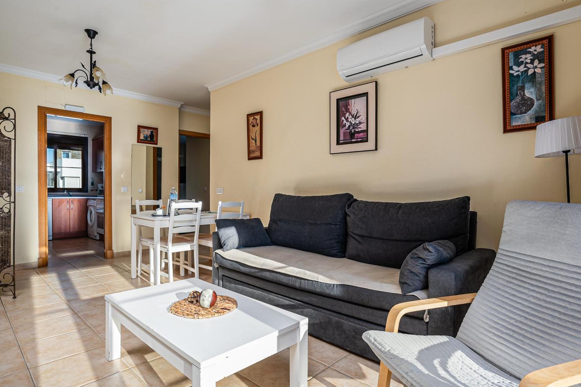 Apartamento Familiar Muy Soleado Cerca De La Playa Y Parking Incluido Chiclana de la Frontera Exterior photo
