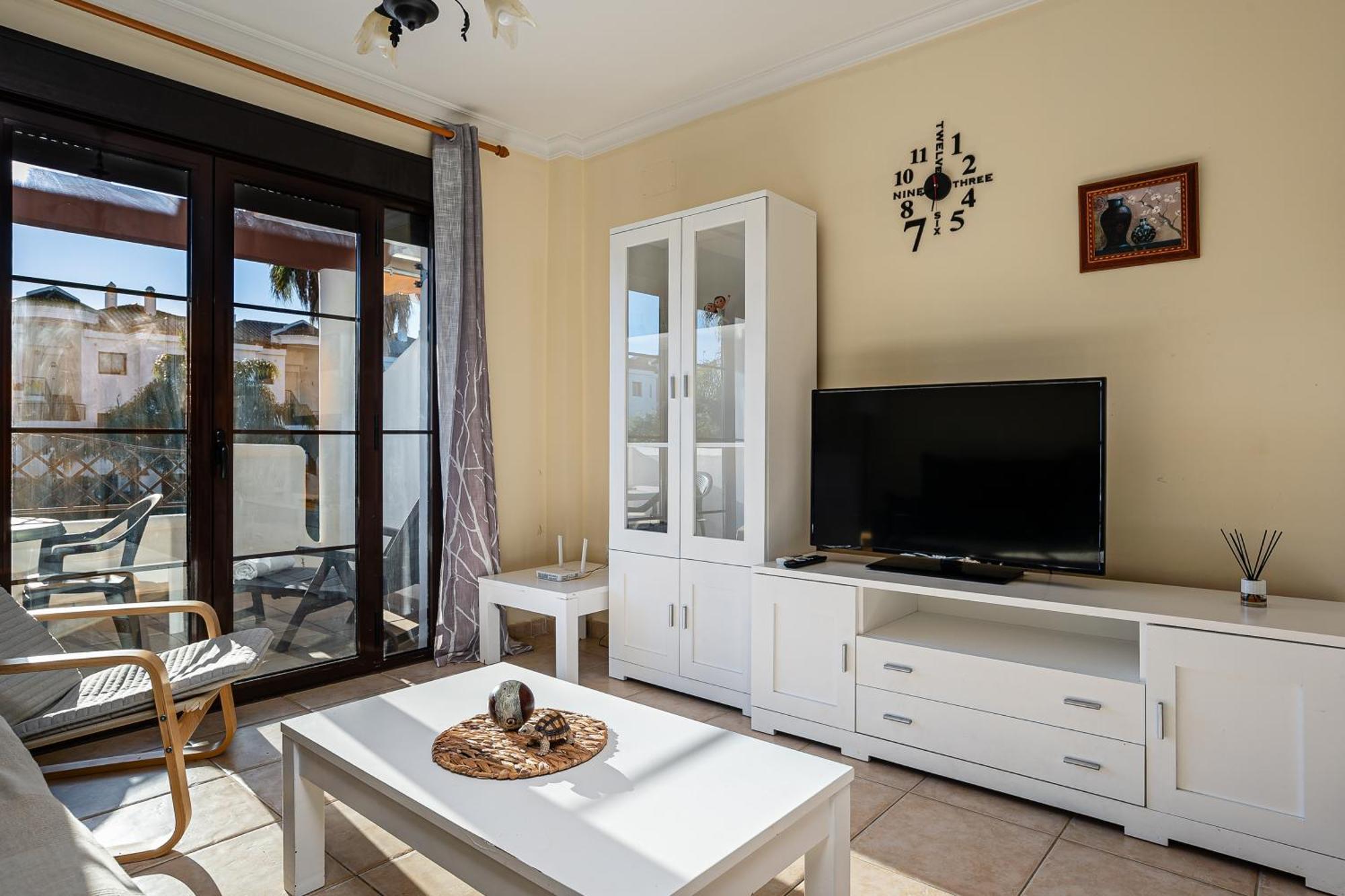 Apartamento Familiar Muy Soleado Cerca De La Playa Y Parking Incluido Chiclana de la Frontera Exterior photo