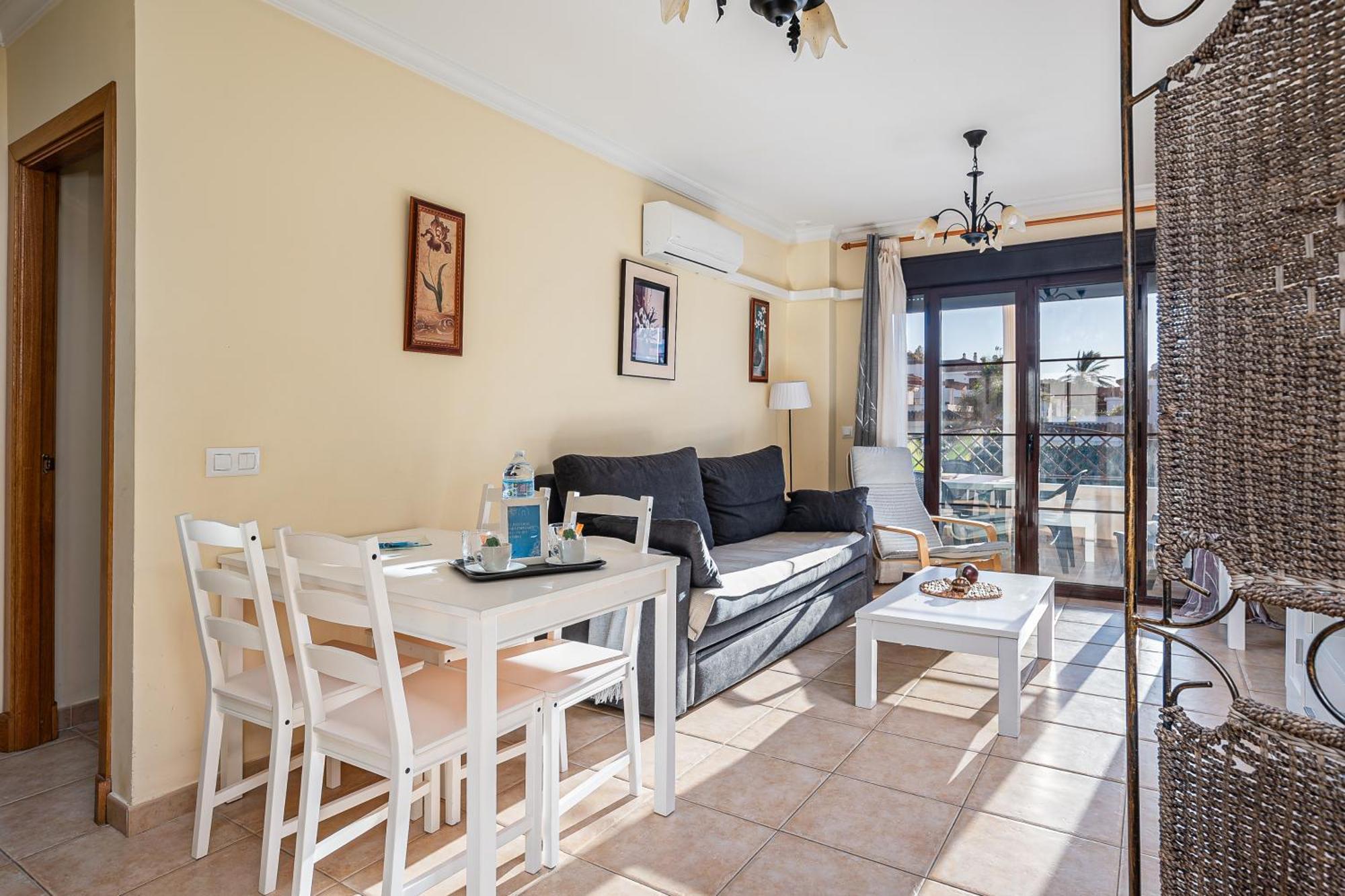 Apartamento Familiar Muy Soleado Cerca De La Playa Y Parking Incluido Chiclana de la Frontera Exterior photo